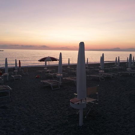 B&B Nonna Ida Scalea Bagian luar foto
