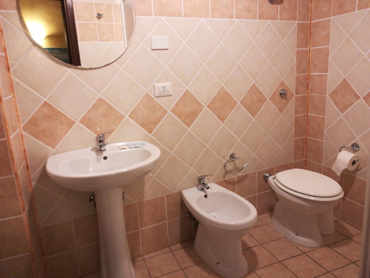B&B Nonna Ida Scalea Bagian luar foto